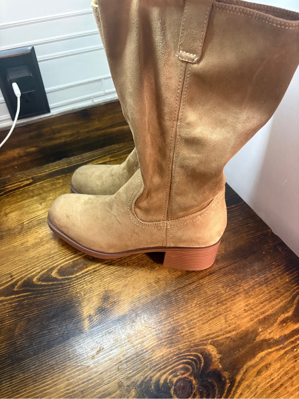 Unionbay tank heeled boots size 11 - Picture 2 of 7